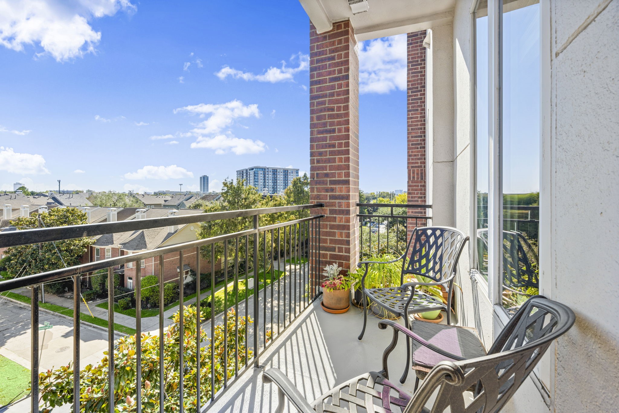 1900 Genesee Street, Unit 302 Houston, TX 77006 - Photo 22 of 30