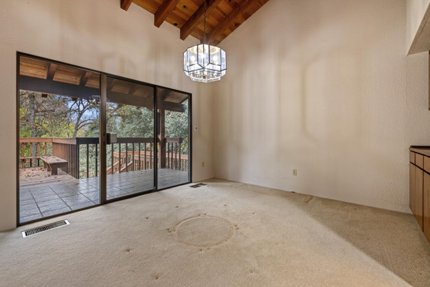 218 Brook Way Modesto, CA 95354 - Photo 12 of 55