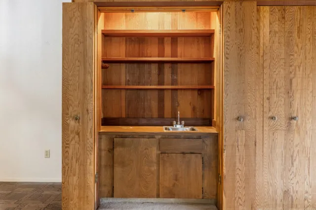 $850,000 | 218 Brook Way, Modesto, CA 95354