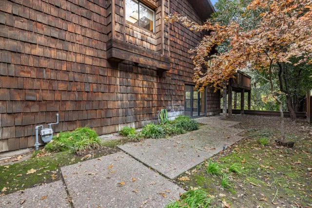 $850,000 | 218 Brook Way, Modesto, CA 95354