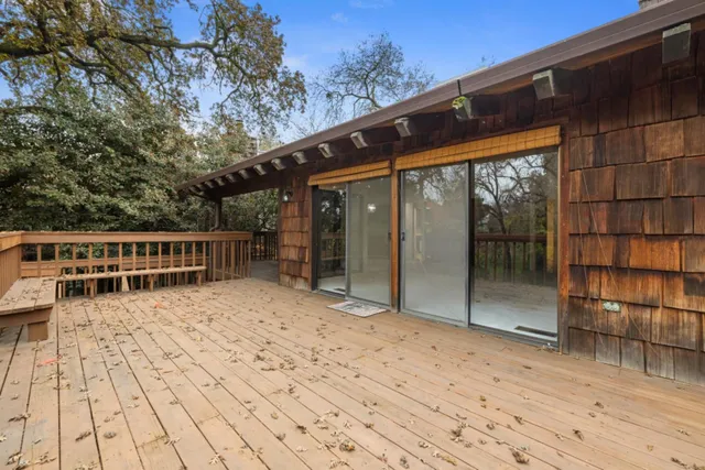 $850,000 | 218 Brook Way, Modesto, CA 95354