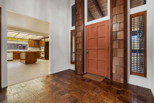 $850,000 | 218 Brook Way, Modesto, CA 95354