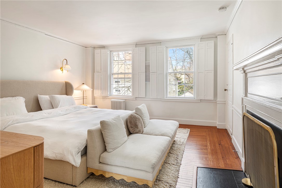 21 George Street Providence, RI 02906 - Photo 22 of 37 Second Floor Bedroom 2