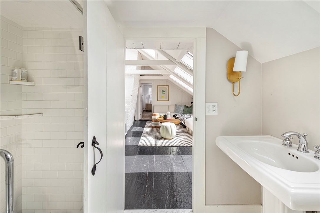 21 George Street Providence, RI 02906 - Photo 29 of 37