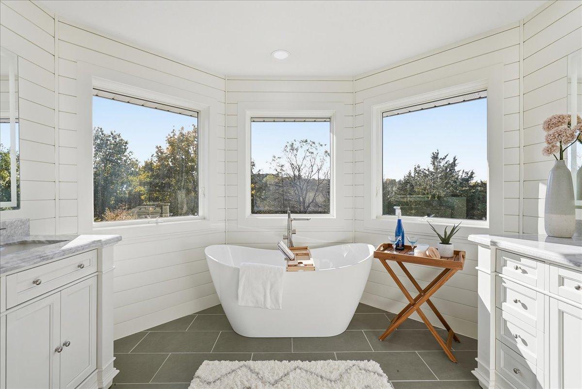 786 Harlar Circle Hudson, WI 54016 - Photo 27 of 51