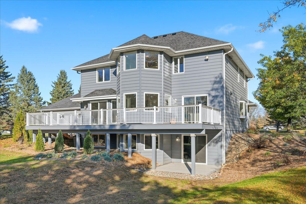 786 Harlar Circle Hudson, WI 54016 - Photo 3 of 51