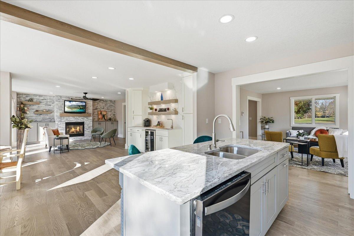 786 Harlar Circle Hudson, WI 54016 - Photo 10 of 51