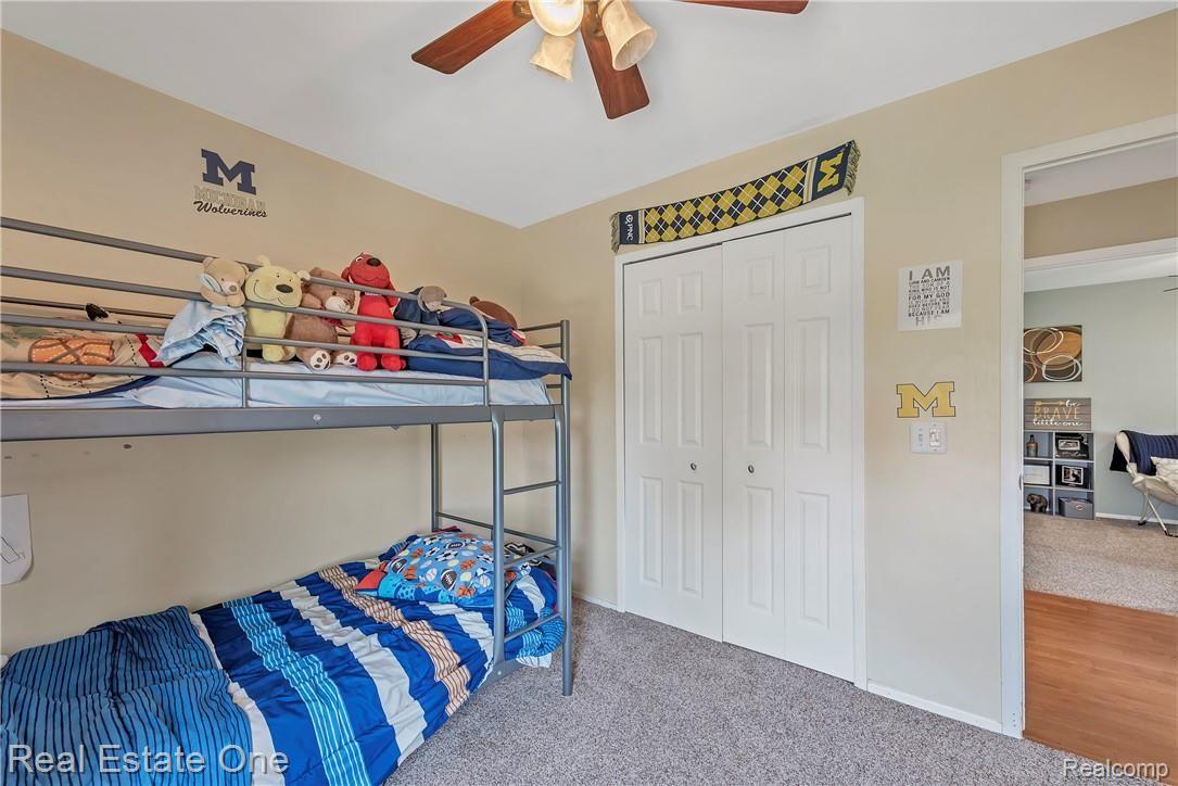 861 Downhill Lane Rochester, MI 48307 - Photo 20 of 44 861-Downhill-Ln-Rochester-Hills-MI-48307-windowstill-22.jpg