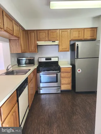 $2,150 | 4003 A Saxony Drive, Mount Laurel, NJ 08054