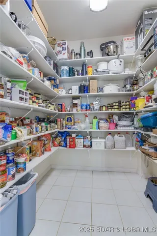 $679,900 | 121 Highland Waye, Jefferson City, MO 65101