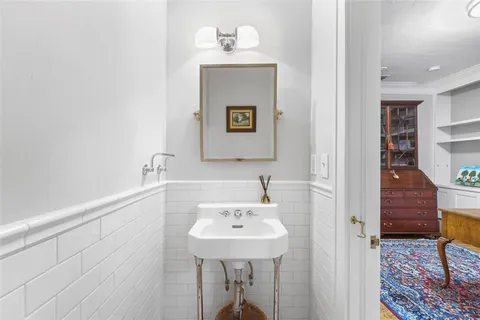$1,199,990 | 5326 Vickery Boulevard, Dallas, TX 75206