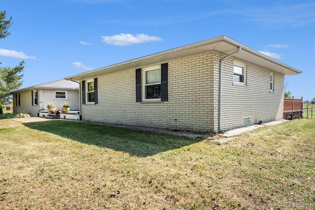 12579 Hill Road Memphis, MI 48041 - Photo 22 of 26