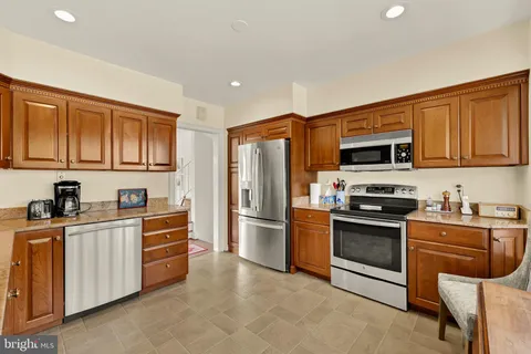 $1,675,000 | 3630 37th Street North, Arlington, VA 22207