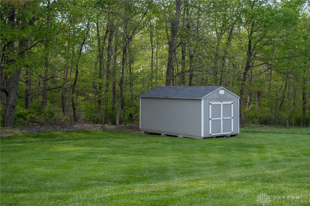 979 Smith Road Xenia, OH 45385 - Photo 29 of 37 Gallery Image 29