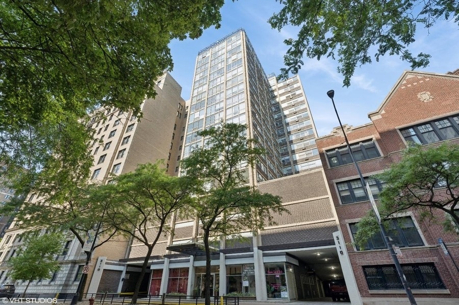 a view of a multi story building