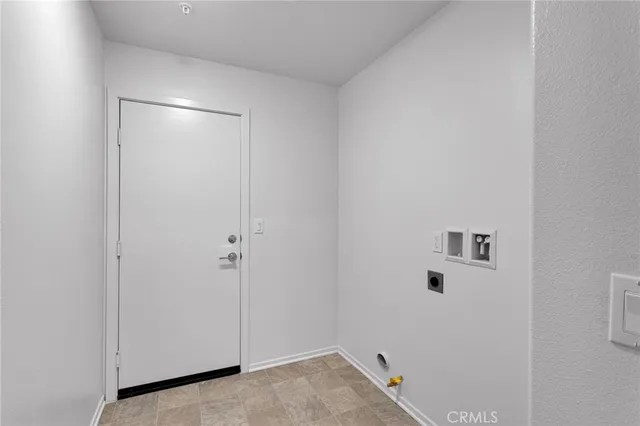 $469,900 | 10158 Kemper Avenue, Adelanto, CA 92301