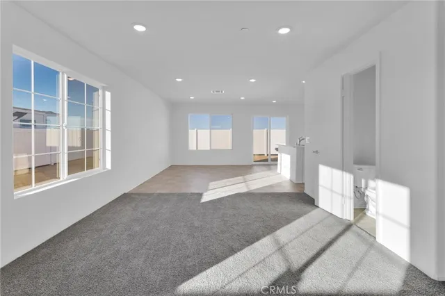 $469,900 | 10158 Kemper Avenue, Adelanto, CA 92301