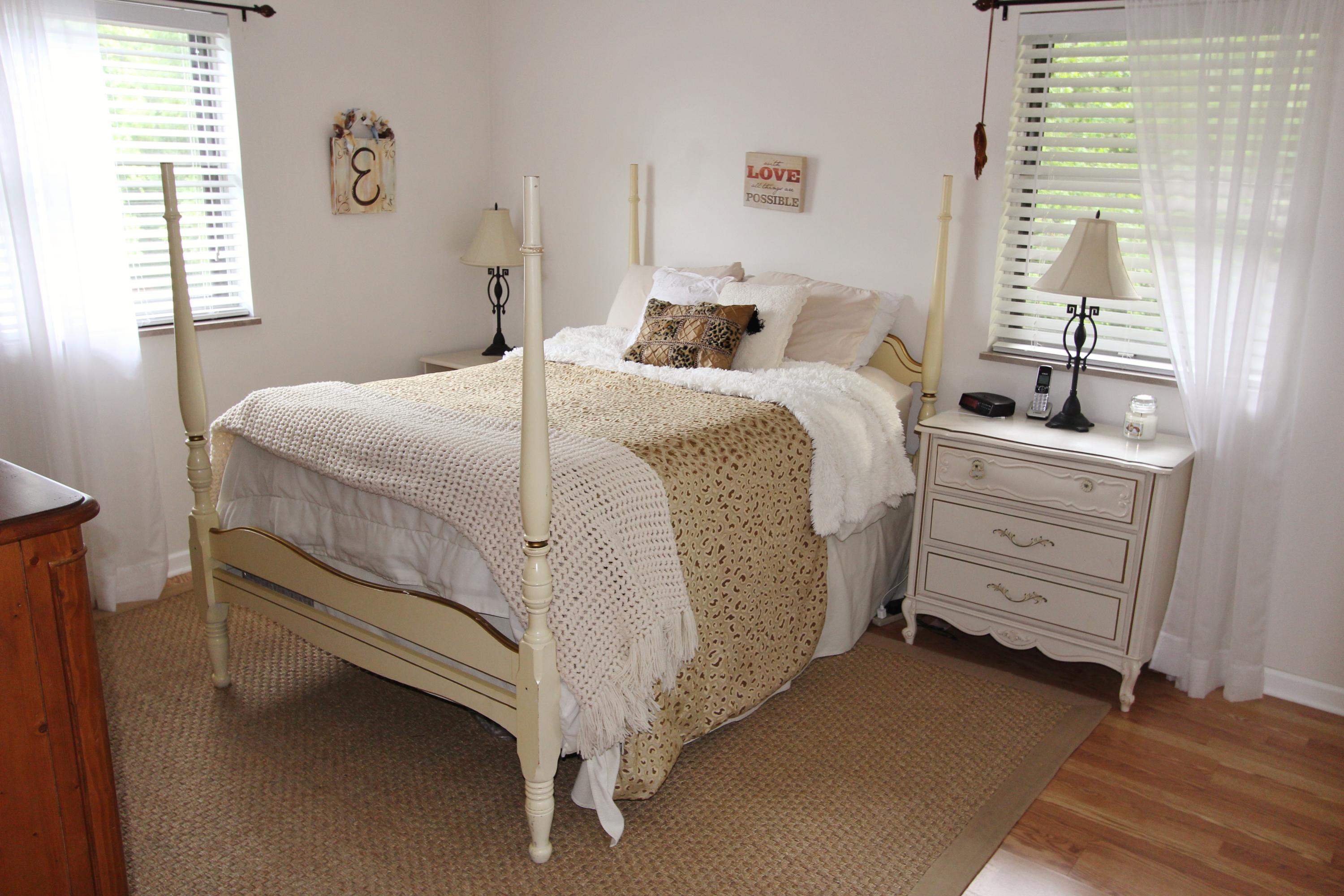 417 West Kingsgate Road Knoxville, TN 37934 - Photo 13 of 29 Master Bedroom