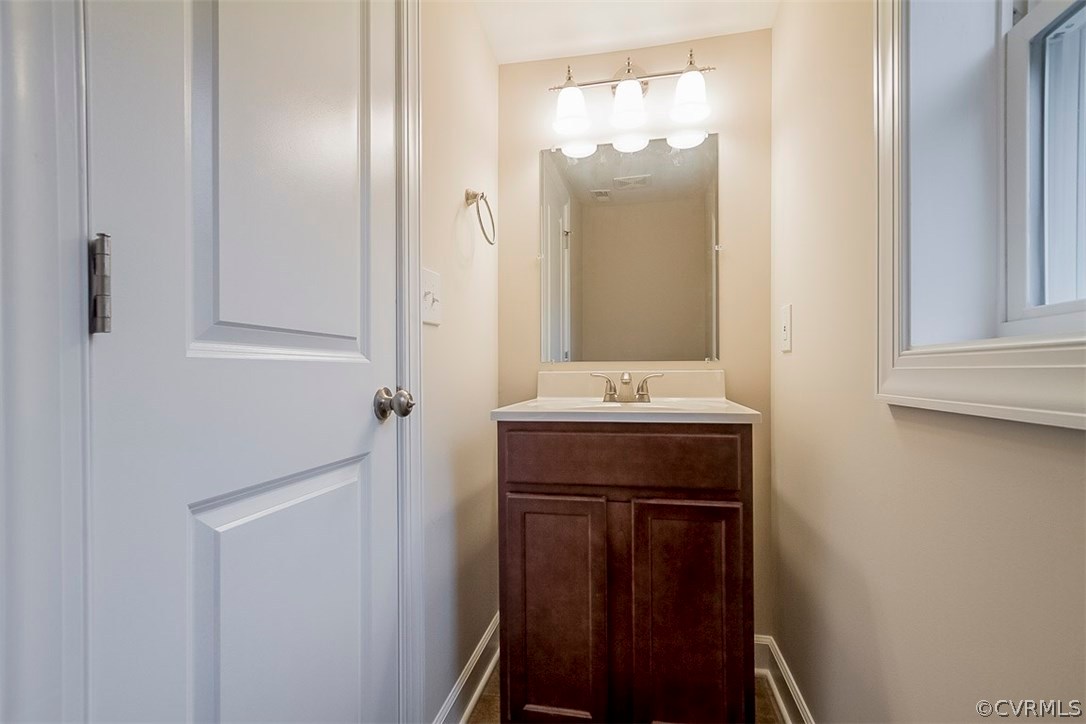 19144 Sparta Road Milford, VA 22514 - Photo 19 of 23 Half bath