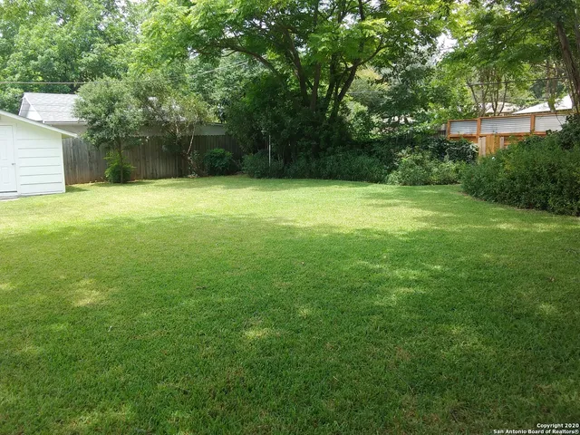 $1,795 | 353 Irvington Drive, San Antonio, TX 78209