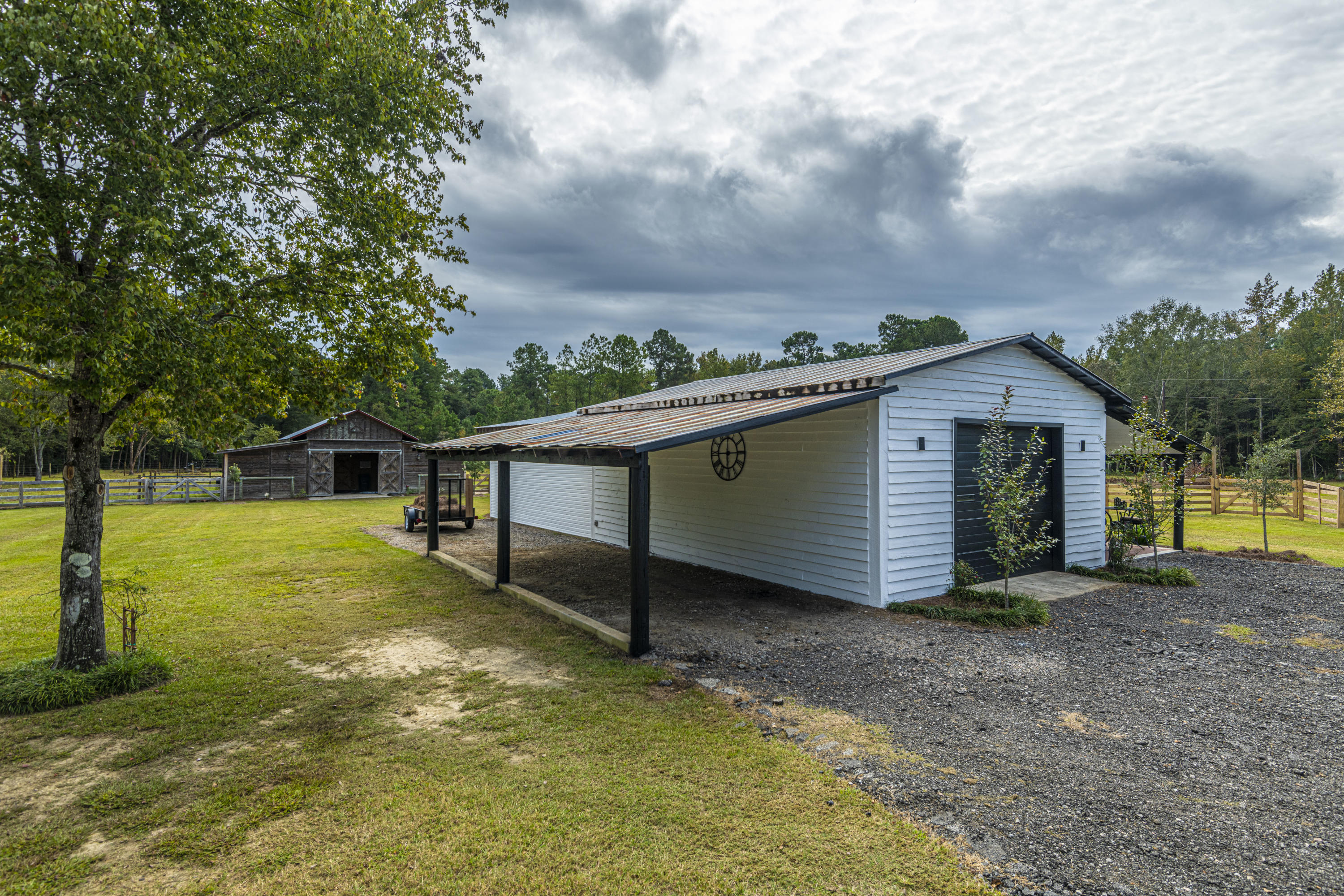 219 County Rd S-18-321 Harleyville, SC 29448 - Photo 36 of 65 Garage, Workshop