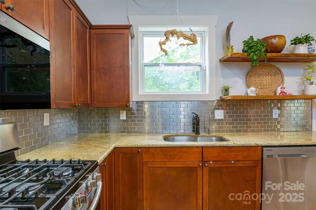 $549,000 | 141 State Street, Asheville, NC 28806