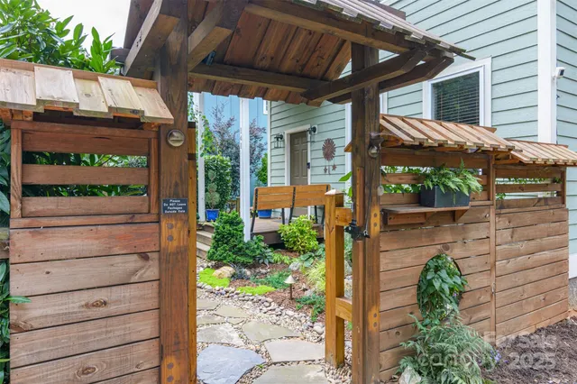 $549,000 | 141 State Street, Asheville, NC 28806