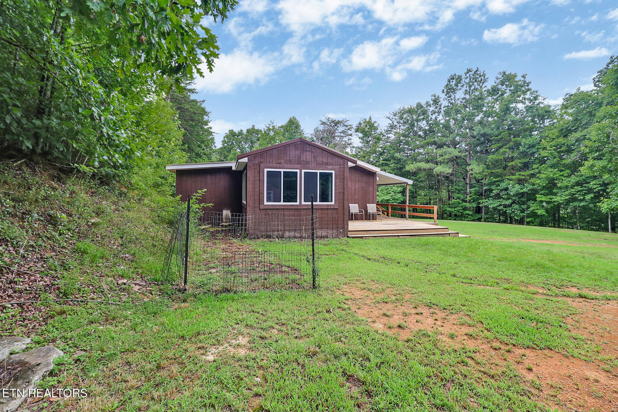 615 East Robbins Road Robbins, TN 37852 - Photo 13 of 44 n44a3979-n44a3983