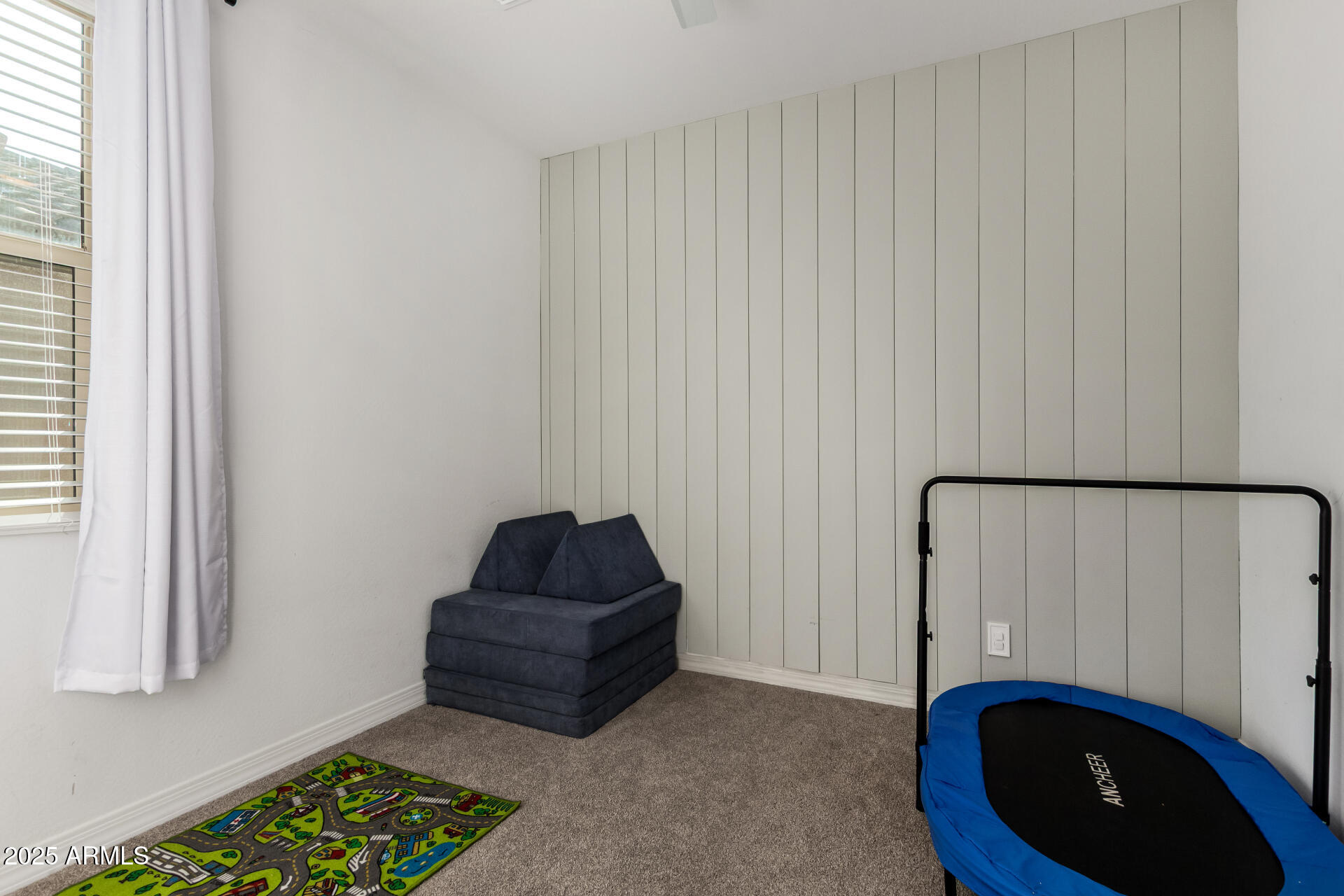 2652 South Prospector Point Road Apache Junction, AZ 85119 - Photo 23 of 37 a bedroom with a bed and a window