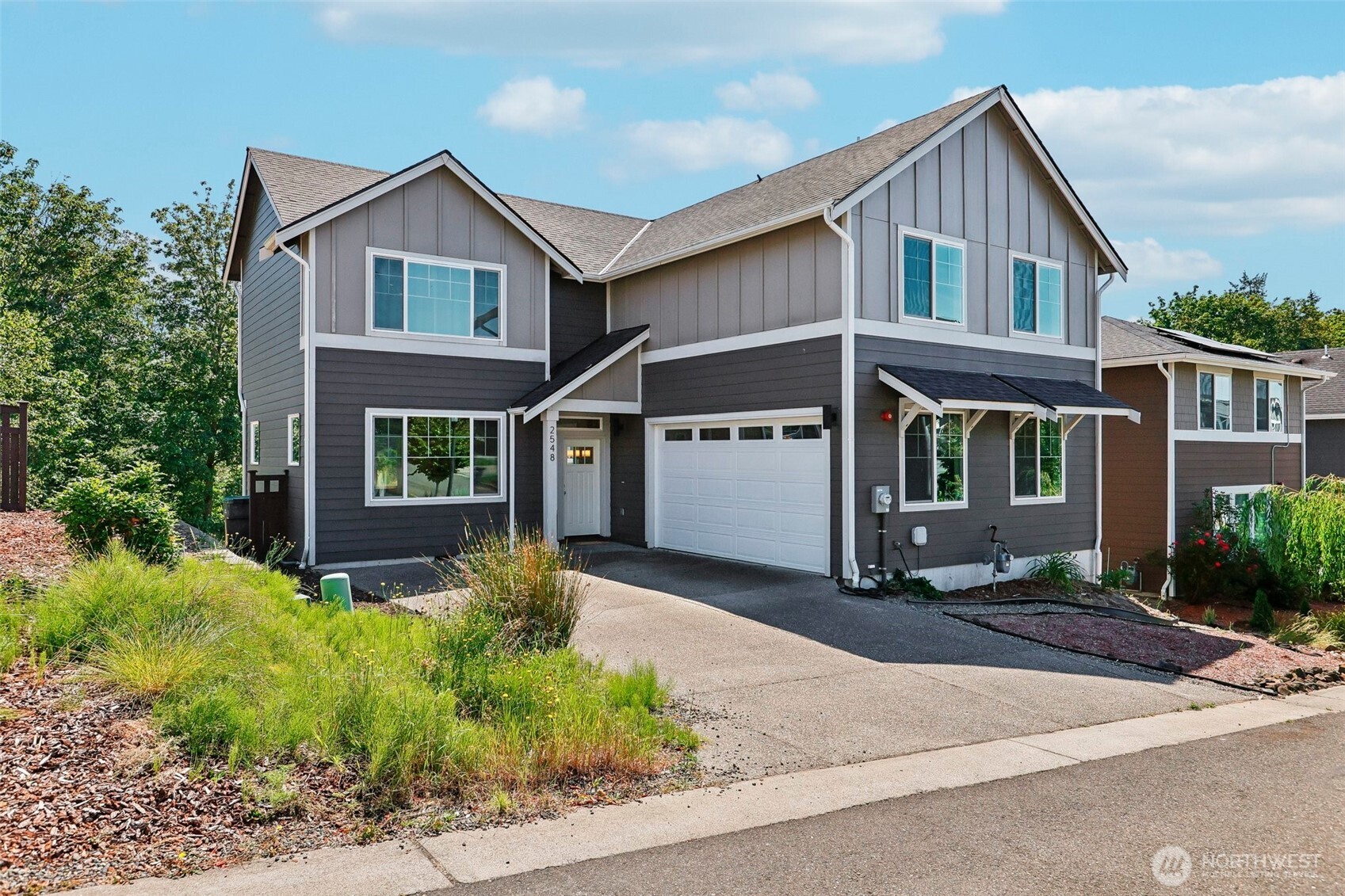 2548 Filbert Avenue Bremerton, WA 98310 - Photo 1 of 35 Gallery Image 1