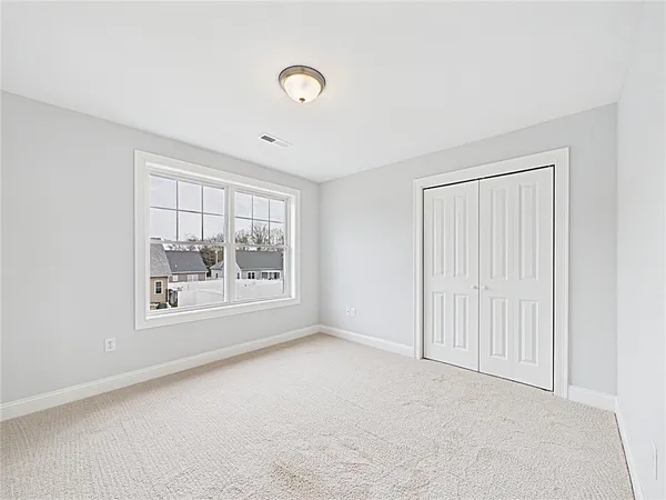 $749,900 | 42 Vespia Lane, South Kingstown, RI 02879