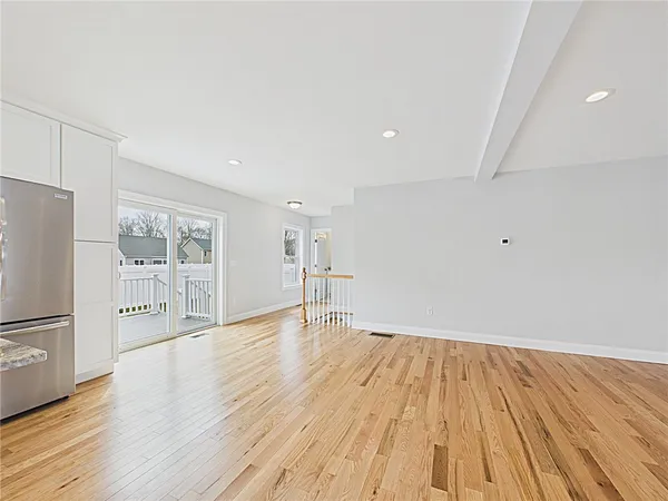 $749,900 | 42 Vespia Lane, South Kingstown, RI 02879