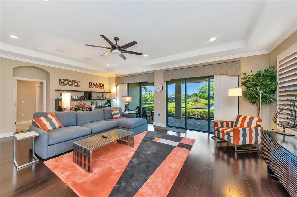 12848 Del Corso Loop Lakewood Ranch, FL 34211 - Photo 8 of 70 Gallery Image 8