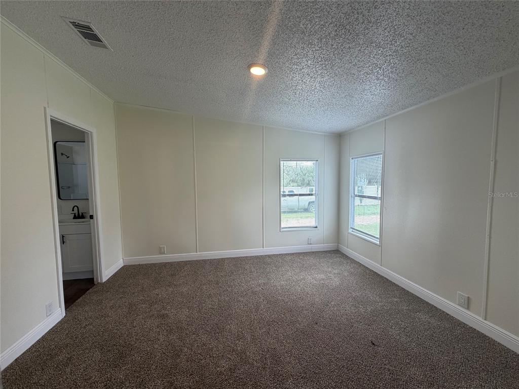 3736 Valley Farm Road Lakeland, FL 33810 - Photo 8 of 19 Gallery Image 8