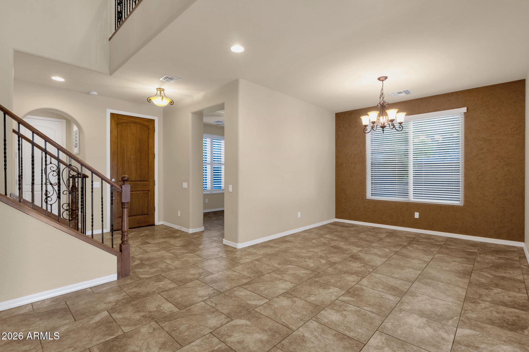 3927 East Waller Lane Phoenix, AZ 85050 - Photo 6 of 63 Dining Room