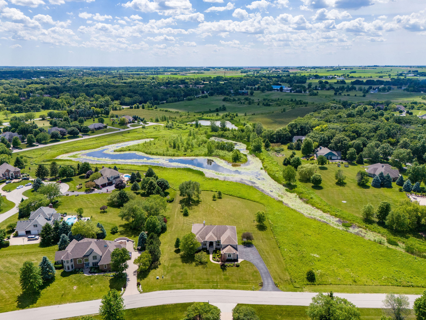 40 Stonecrest Drive Elgin, IL 60124 - Photo 4 of 63