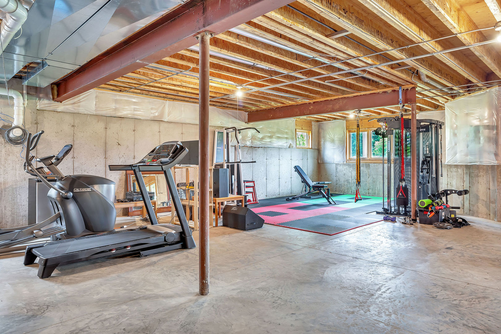 40 Stonecrest Drive Elgin, IL 60124 - Photo 42 of 63 a view of a room with gym equipment
