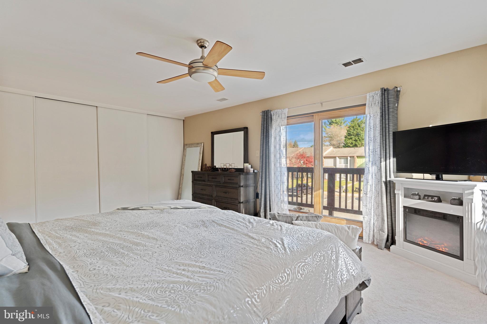 9164 Centerway Road Gaithersburg, MD 20879 - Photo 16 of 44