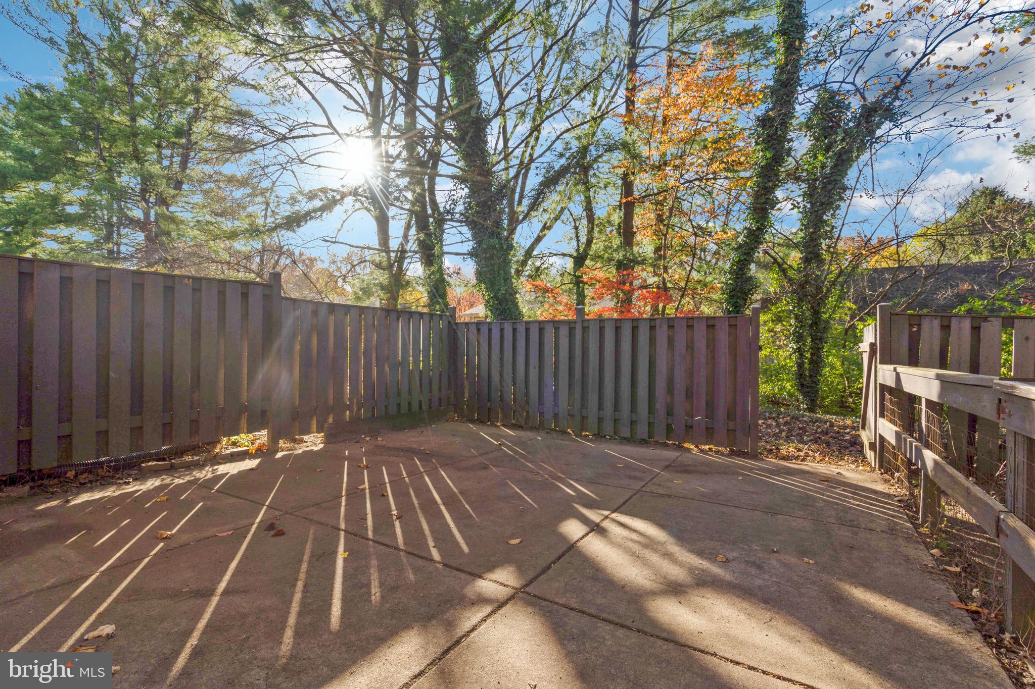 9164 Centerway Road Gaithersburg, MD 20879 - Photo 5 of 44