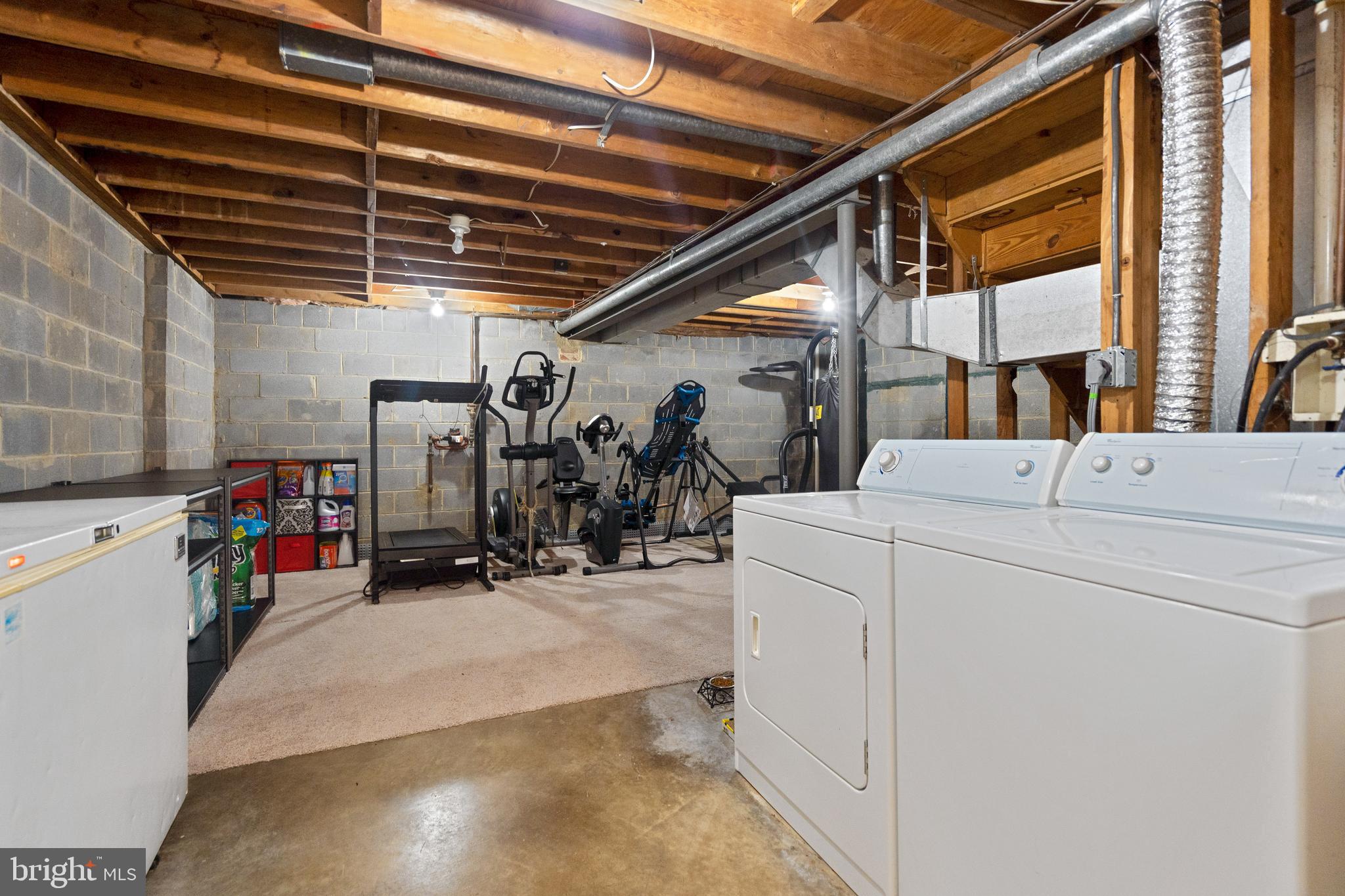 9164 Centerway Road Gaithersburg, MD 20879 - Photo 6 of 44