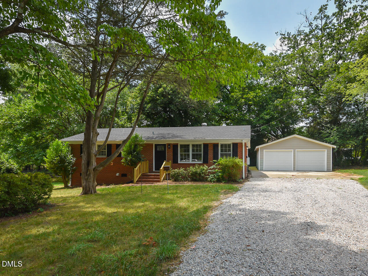 3809 Boddie Drive Raleigh, NC 27609 - Photo 2 of 15 Exterior - front 2 - ok