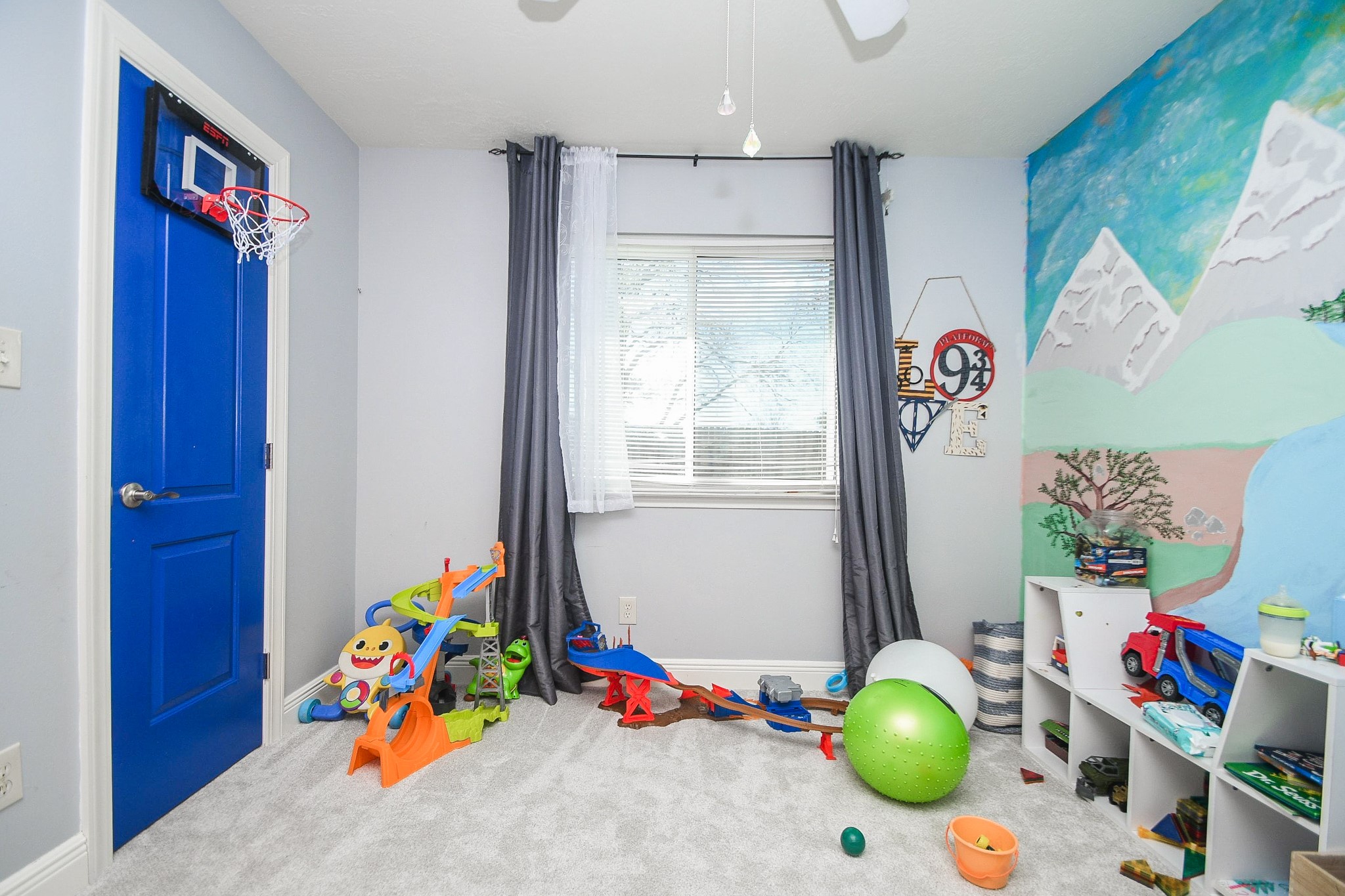 10823 Windswept Montgomery, TX 77356 - Photo 26 of 32 a play room with toys