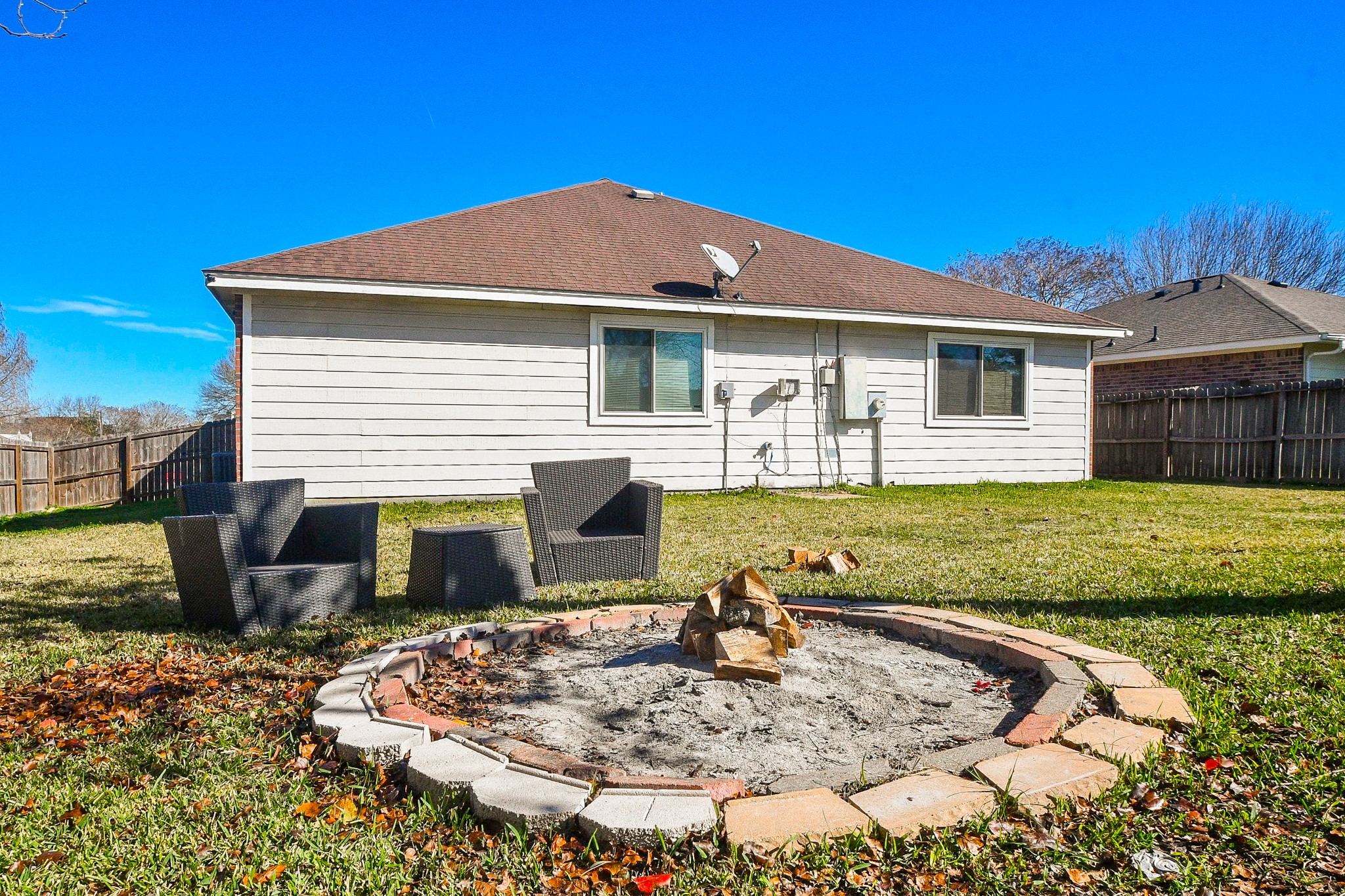 10823 Windswept Montgomery, TX 77356 - Photo 31 of 32 a view of a house with backyard