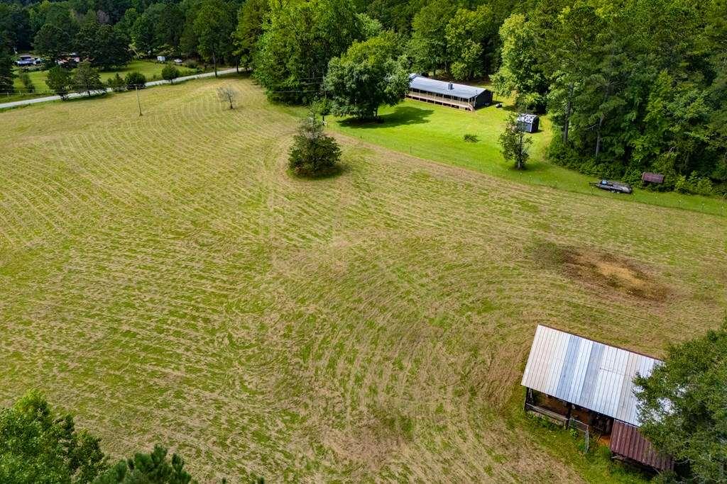 323 Newman Road Franklin, GA 30217 - Photo 47 of 47 a view of an outdoor space and swimming pool