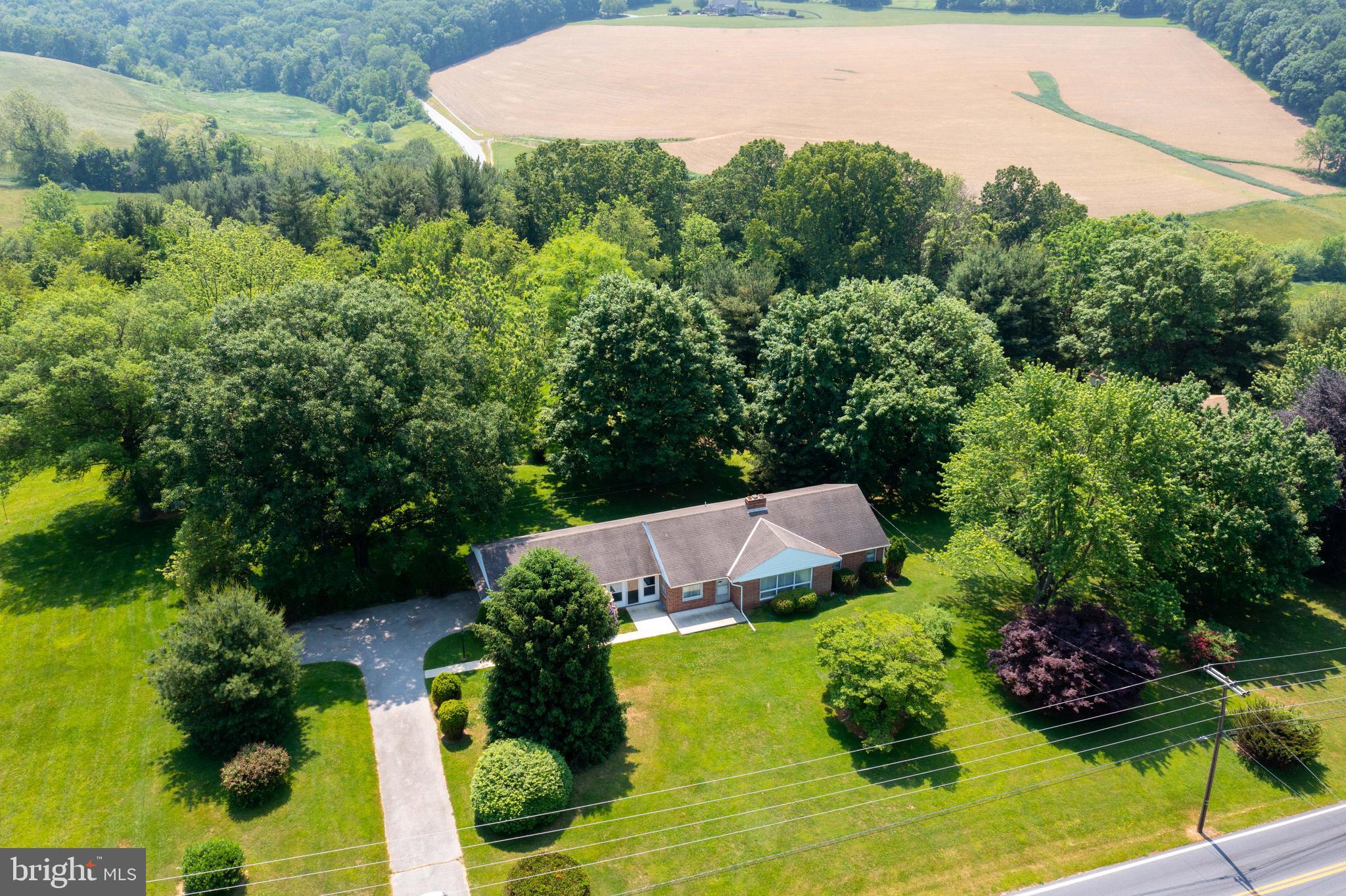 3075 Iron Stone Hill Road York, PA 17403 - Photo 2 of 44 Gallery Image 2