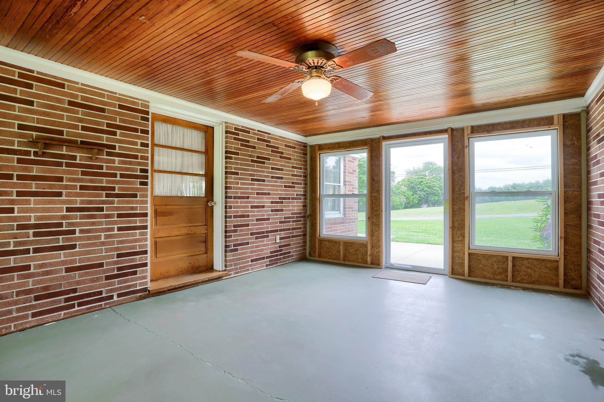 3075 Iron Stone Hill Road York, PA 17403 - Photo 9 of 44 Gallery Image 9