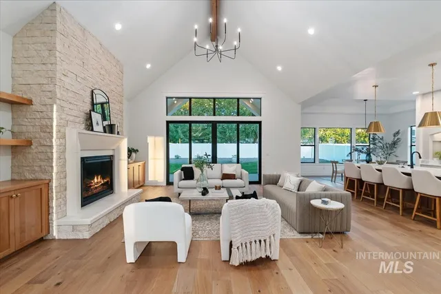 $1,329,900 | 196 North Timber Wolf Place, Eagle, ID 83616