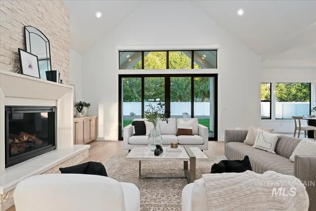 $1,329,900 | 196 North Timber Wolf Place, Eagle, ID 83616