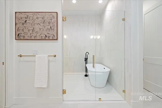 $1,329,900 | 196 North Timber Wolf Place, Eagle, ID 83616