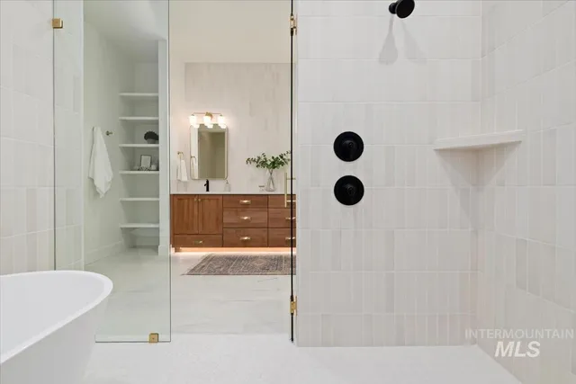 $1,329,900 | 196 North Timber Wolf Place, Eagle, ID 83616